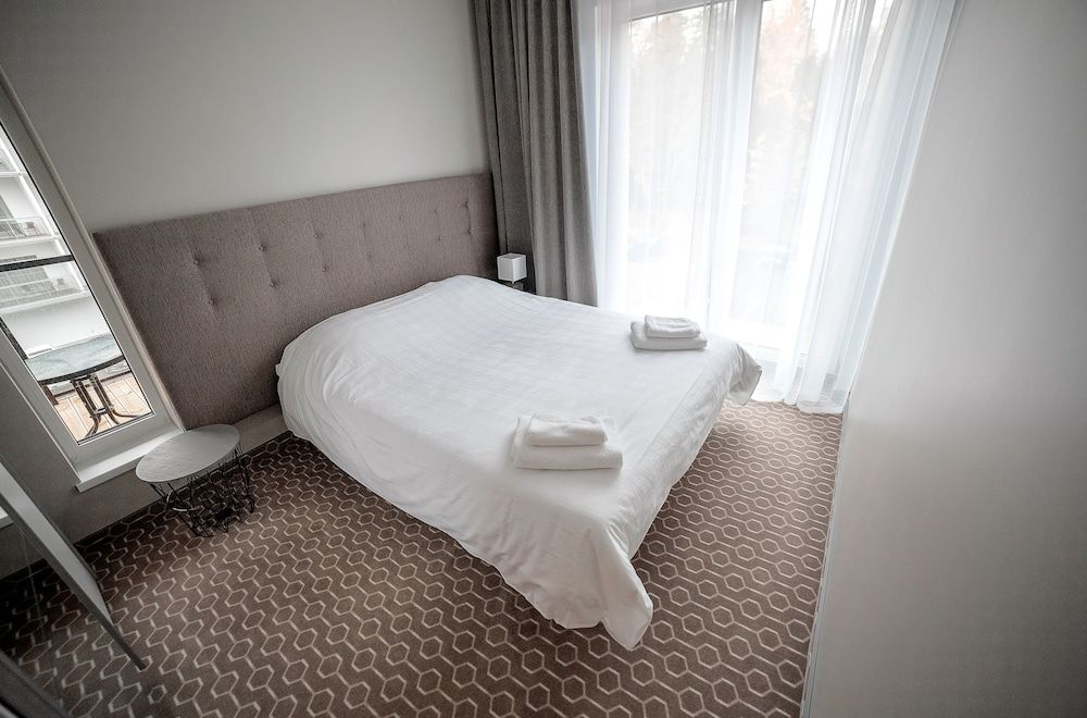 Merepargi ApartHotel & Cafe 4 estrelas em Narva-Jõesuu