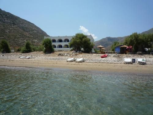 Kouros 1 estrellas en Naxos