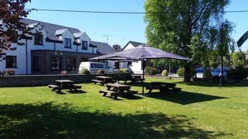 Balreask Bar, Restaurant & Guest Accommodation 3