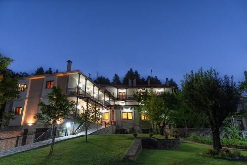 Hotel Oreades 3 estrellas en Tríkala