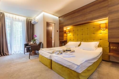 Хотел МИКАДО 3 estrelas em Burgas