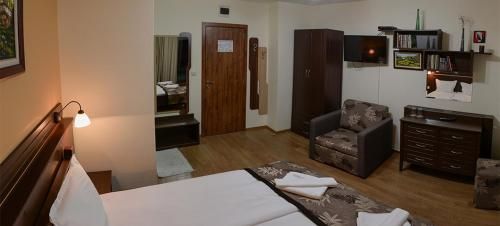 Family Hotel Balkanci 3