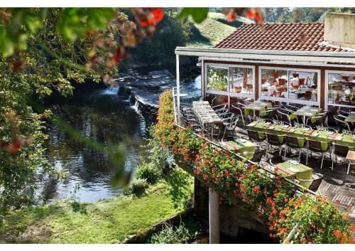 Hotel Pont De Senard 3