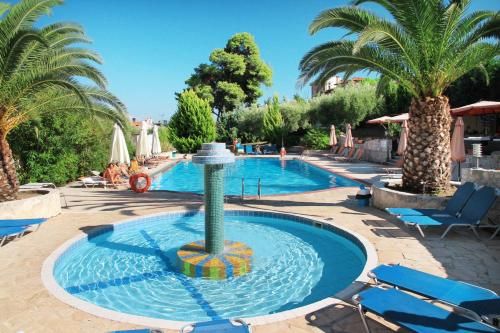 Hotel Paradise 3 estrelas em Kriopigi