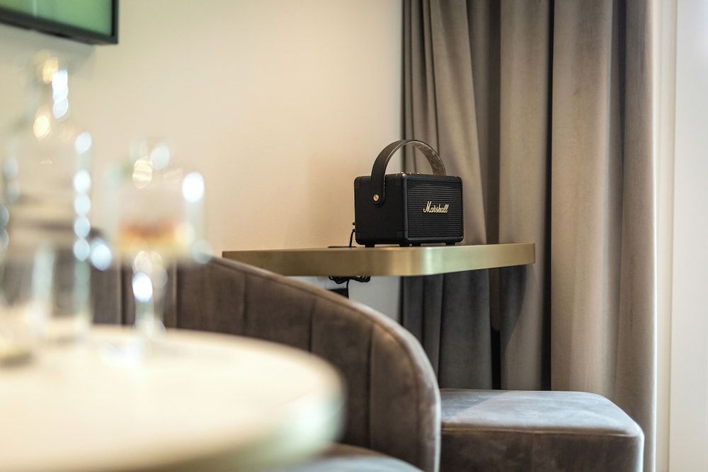 Goldstück - Adults Only 3