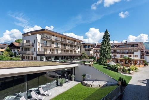 Hotel Langhof 3 estrelas em Naz-Sciaves