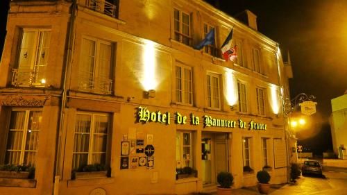 Hôtel De La Banniere De France 3 estrellas en Reims