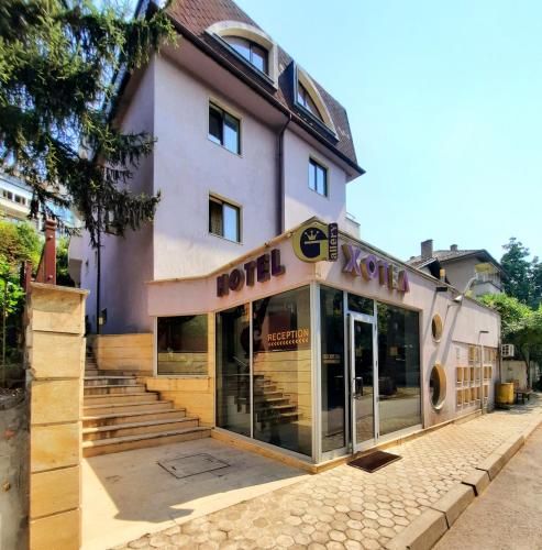 Family Art Hotel Gallery 2 estrellas en Pleven