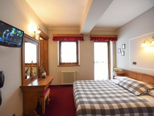 Hotel Garnì Il Cirmolo 2