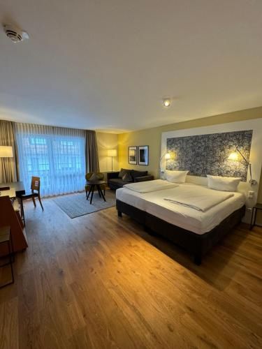 Pilgerhof und Rebmannshof 1