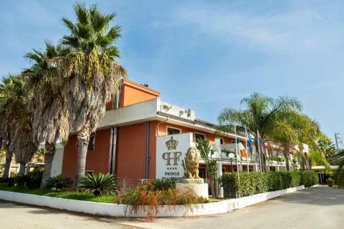 Prince Franklyn Hotel 3