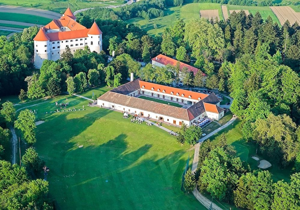 Mokrice Castle Estate 4 estrelas em Brežice