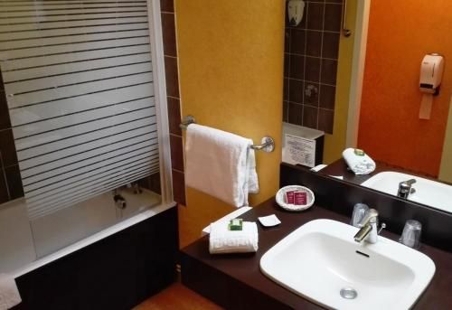 Logis Hôtel Atrium Epinal Golbey Chavelot 2