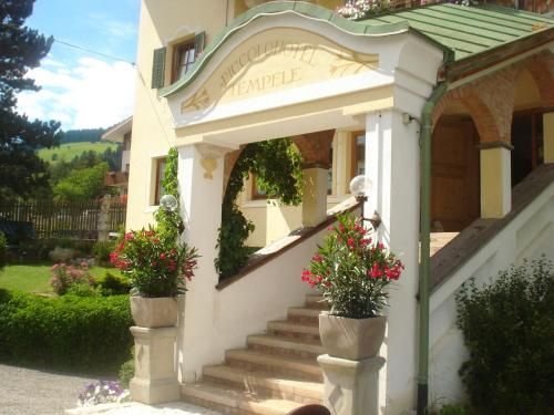 Piccolohotel Tempele Garni 1