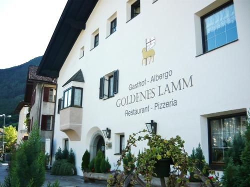 Gasthof Goldenes Lamm 1