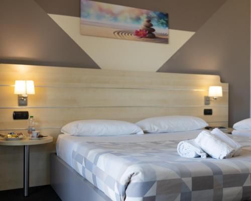Hotel Giallo 1