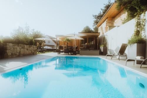 Landgasthof & Hotel zur Rose Berg 1