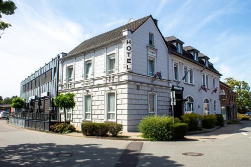 Airport Hotel Jägerhof Weeze 1