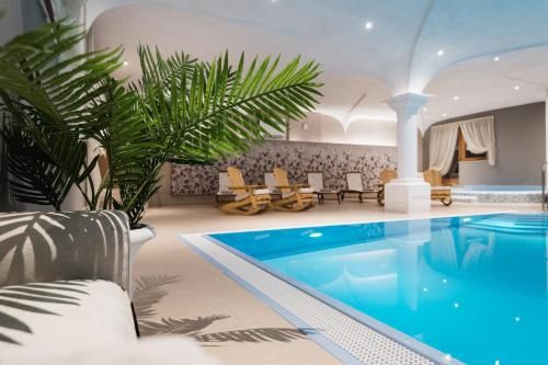 Laguscei Dolomites Mountain Hotel 3