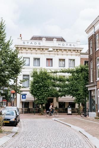 Stadshotel Steegoversloot 1