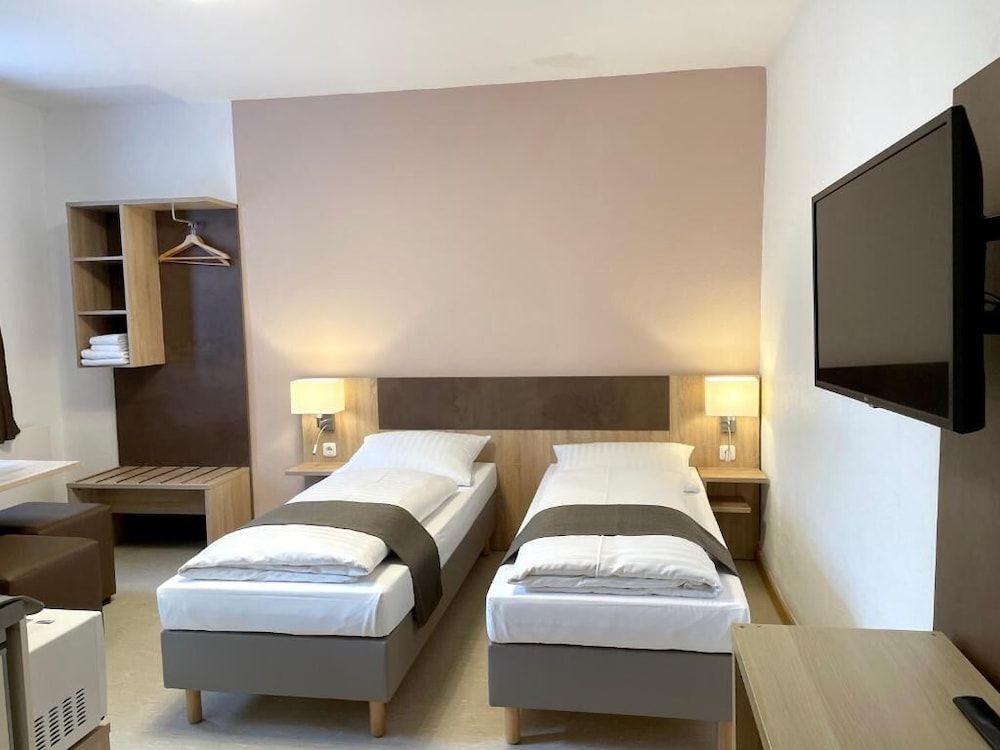Hana Aparthotel 3