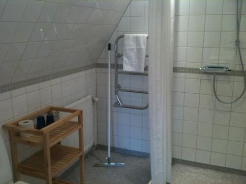 Allégården Kastlösa Hotell 3