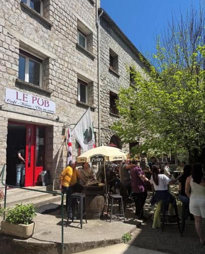 Hôtel - Pub Le Petit Bosquet 3