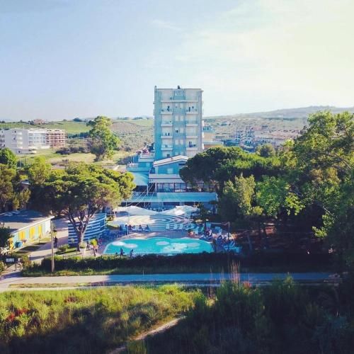 Hotel Perrozzi 3 estrelas em Vasto