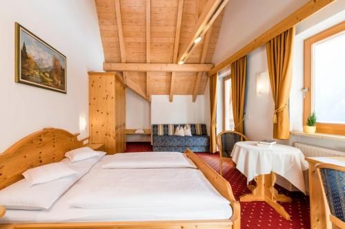 B&B Hotel Alpenrose Rooms & Apartments 3 estrelas em Rio di Pusteria
