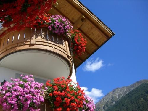 B&B Hotel Alpenrose Rooms & Apartments 2