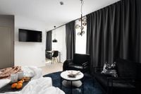 Sky Hotel City Apartments