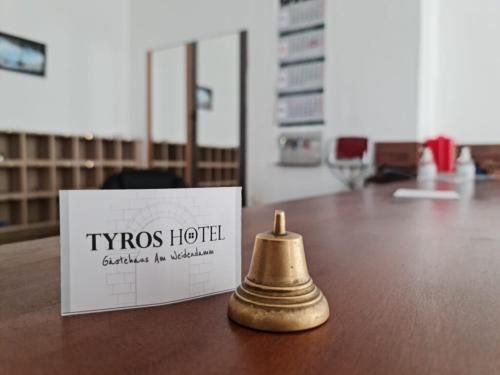 Tyros Hotel und Gästehaus am Weidendamm 2