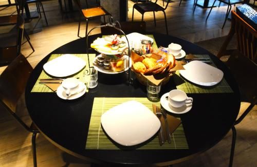 Skotel The Hague, Hotelschool The Hague 2