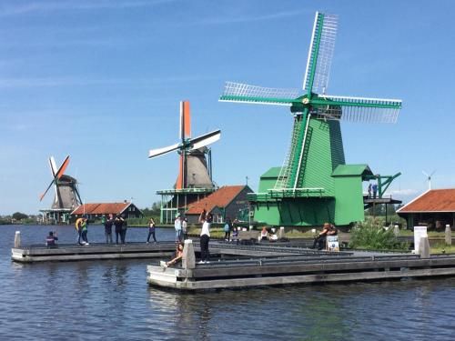 Stay overnight at Windmill Village Zaanse Schans - Amsterdam 2