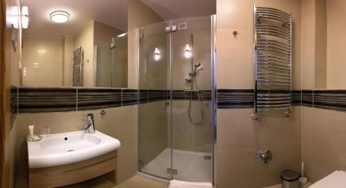 Hotel KARO 3