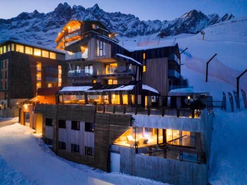 Bergman Mountain Hotel 4 estrelas em Breuil-Cervinia