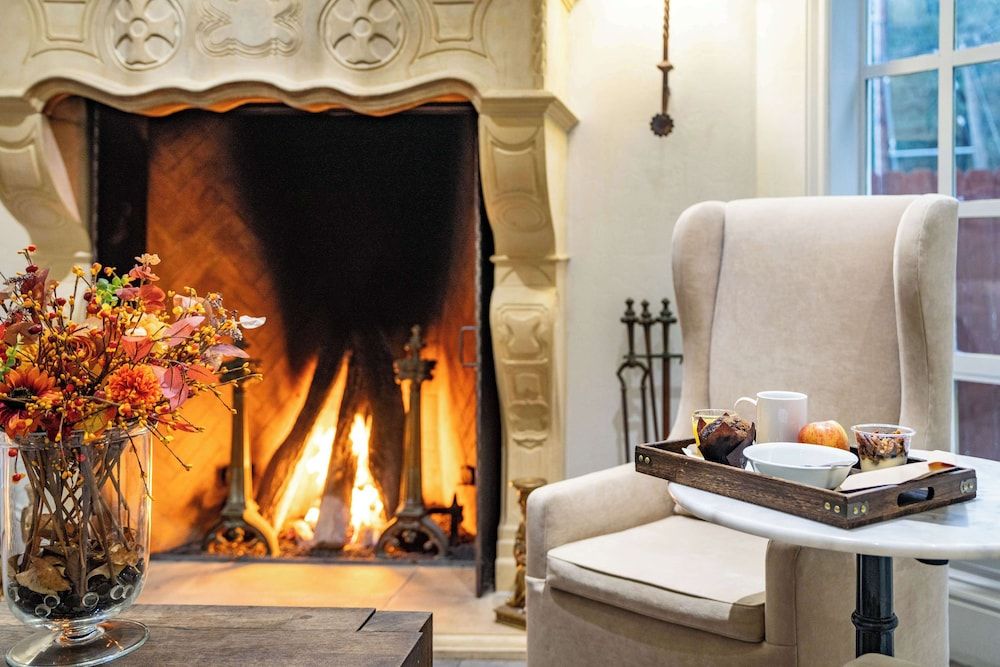 The Bergson, BW Signature Collection 3