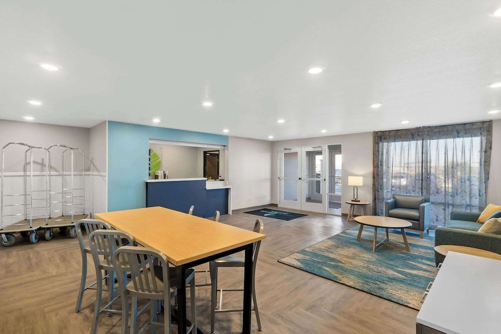 WoodSpring Suites Centennial - Denver Tech Center 3