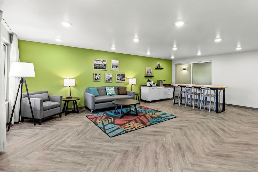 WoodSpring Suites Beaverton - Portland West 3
