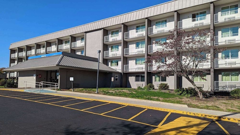Motel 6 Danvers, MA - Boston North 2 estrellas en Danvers