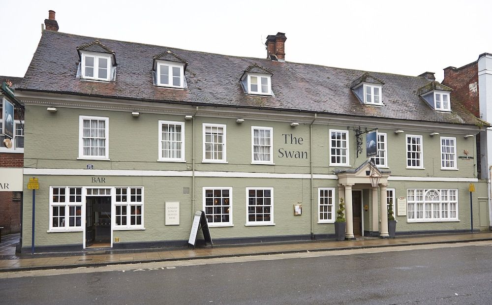 Swan Hotel by Greene King Inns 3 estrelas em Alton