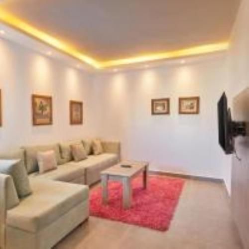 Golden Lake Marina Hotel 2