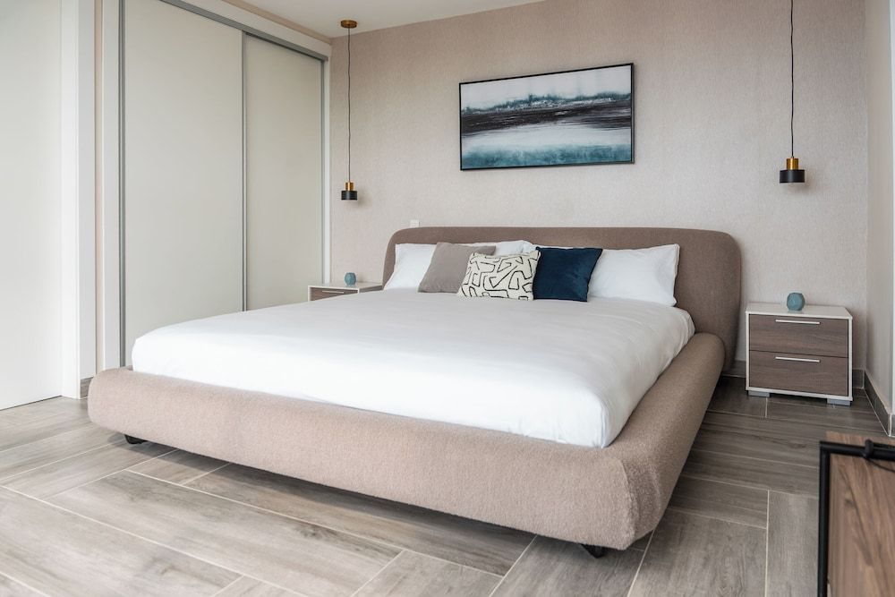 Aston Rubi City Suites 3