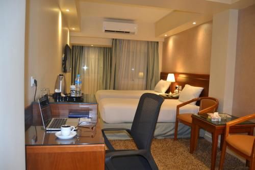 Omar El Khayam Al Minya Hotel 1