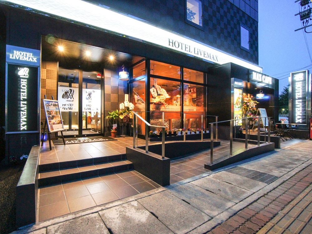 Hotel Livemax, Hashima Ekimae 3 étoiles à Gifu