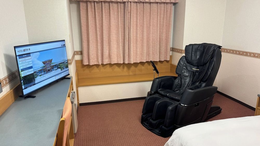 Hotel Alpha-One Hofu 3