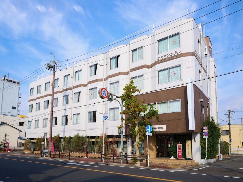 Okasan Hotel 2 estrelas em Ogaki
