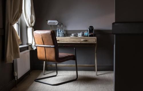 The Lion Hotel - Pub & Restaurant 3