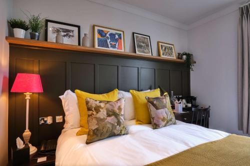 The Bulls Head Hotel 3