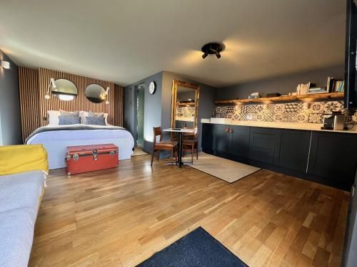 Rockmount Rooms & Apartment 3